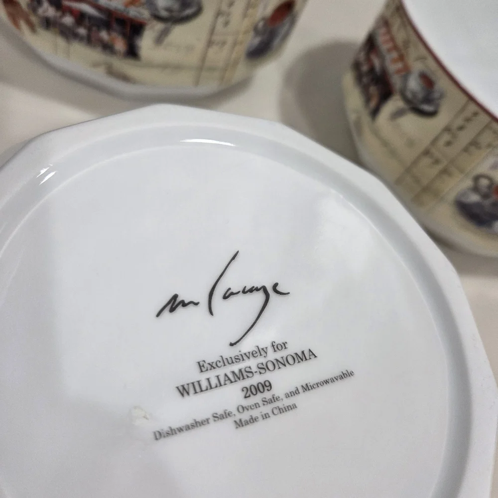 Williams Sonoma Ceral Bowls with Red Rim and Cafe Motif